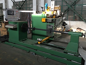 Máquina para enrolar folha de bobina HV
