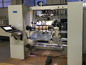 Máquina automática para enrolamento múltiplo de bobinas