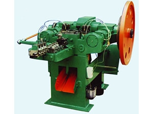 Máquina para fazer prego de rebite cego